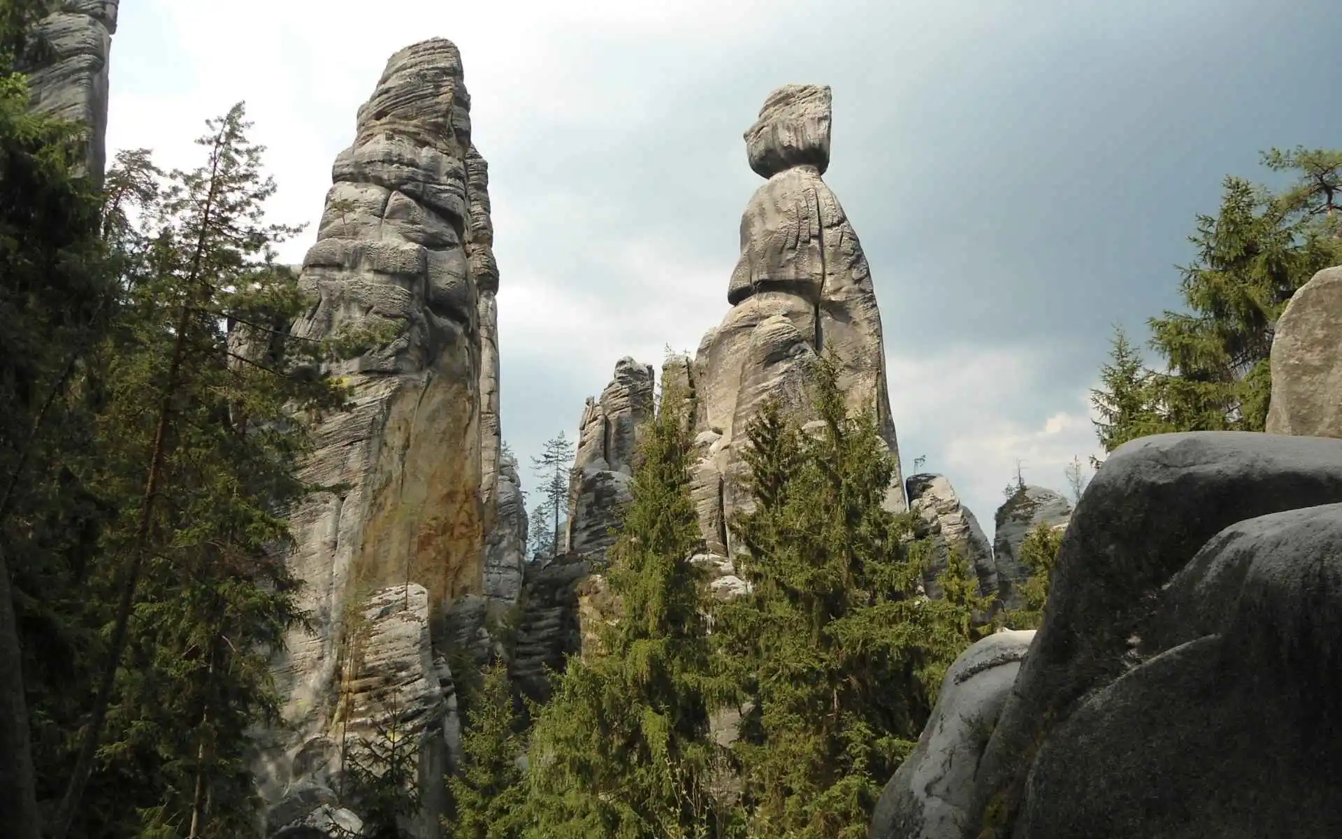 skalne-miasto-Adršpach