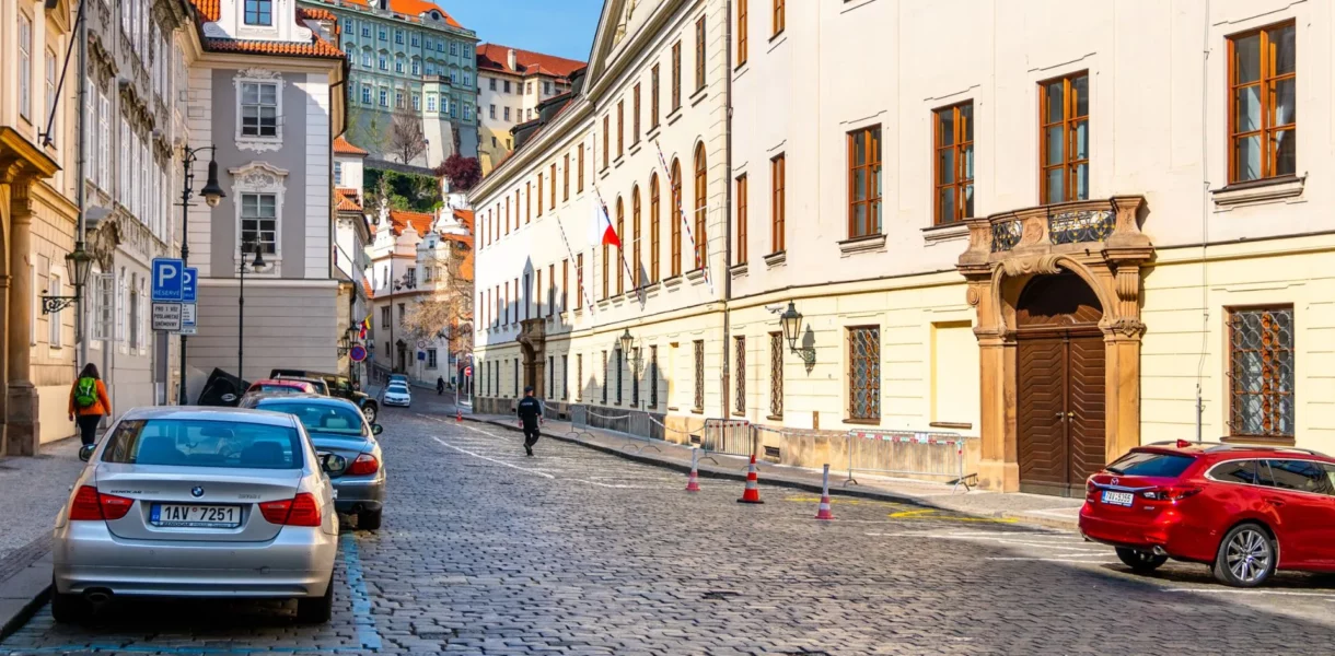 parkingi-w-pradze