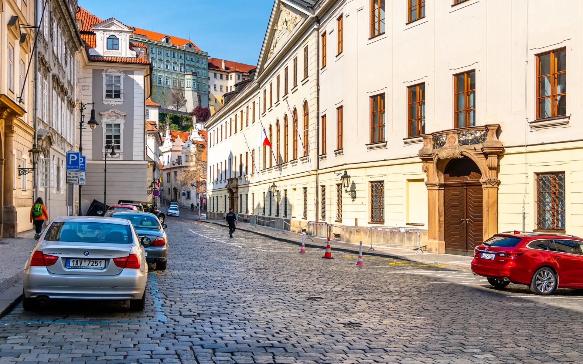 parkingi-w-pradze